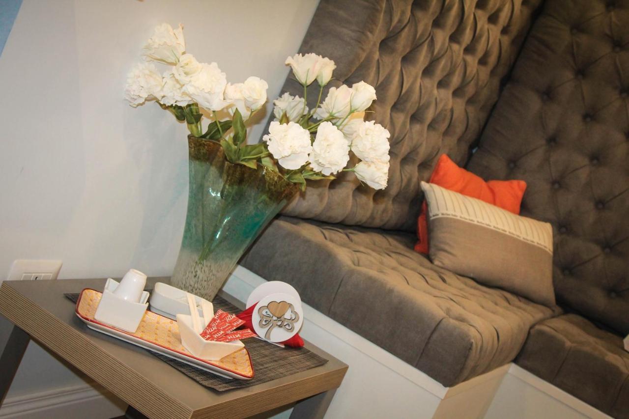 Eighty Four Luxury Rooms Roma Exterior foto